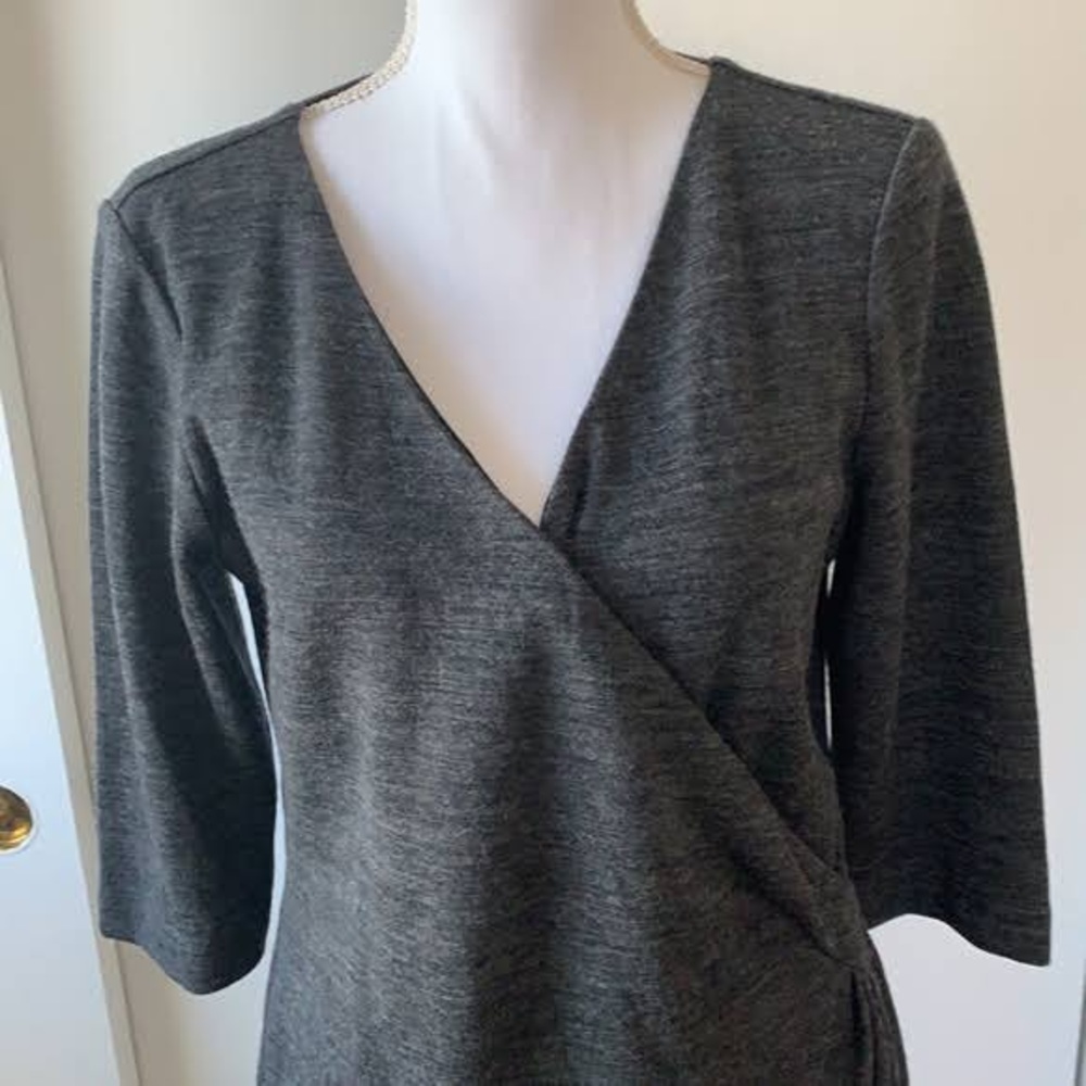 Brooks Brothers grey wool dress. Size 8 - Picture 4 of 4